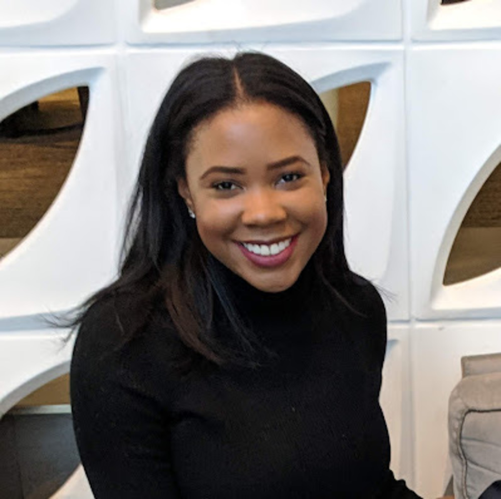 Meet your Posher, Maurissa